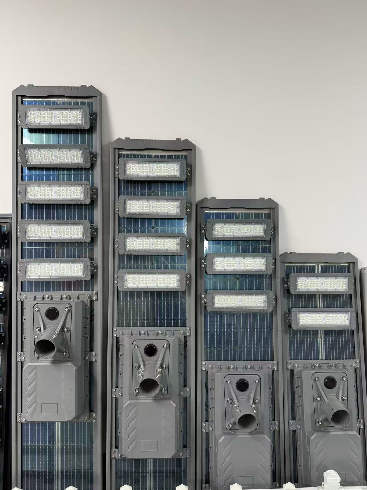 WILSOLAR all-in-one integrated solar street light models lined up by size